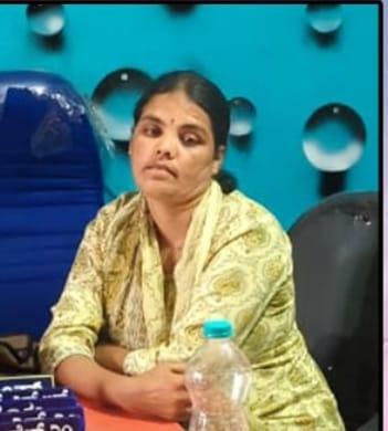 ಗ್ರಾಮ ಪಂಚಾಯಿತಿ ಅಧ್ಯಕ್ಷೆ ಲೋಕಾಯುಕ್ತರ ಬಲೆಗೆ   ಕೊಡಗಿನ ಸೋಮವಾರಪೇಟೆ ತಾಲೂಕು ಹಂಡ್ಲಿ ಗ್ರಾಮ ಪಂಚಾಯಿತಿ ಅಧ್ಯಕ್ಷೆ  ಸುಧಾ ಹಿರೇಶ್ ಲೋಕಾಯುಕ್ತ ಬಲೆಗೆ.